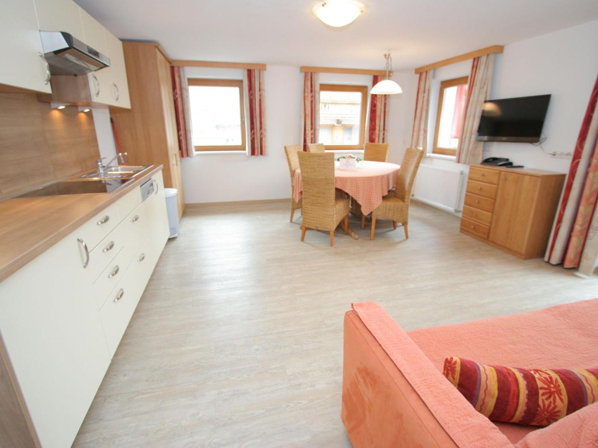 Holiday Flat In Uderns Near The Ski Area المظهر الخارجي الصورة